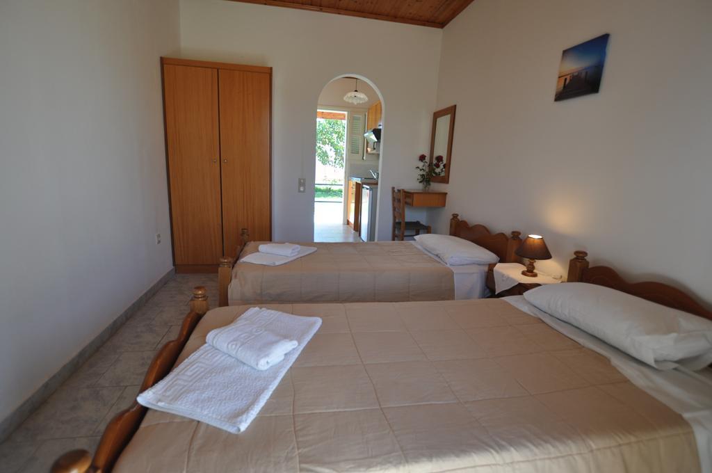 Liberty'S Studios Almiros Beach Eksteriør bilde